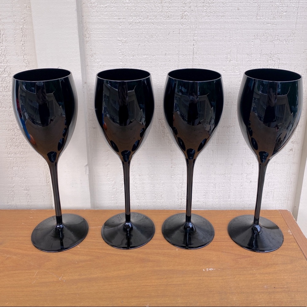 Set of 4 Vintage MIKASA Black Amethyst CRYSTAL Wine Glass Stemware 12 Oz